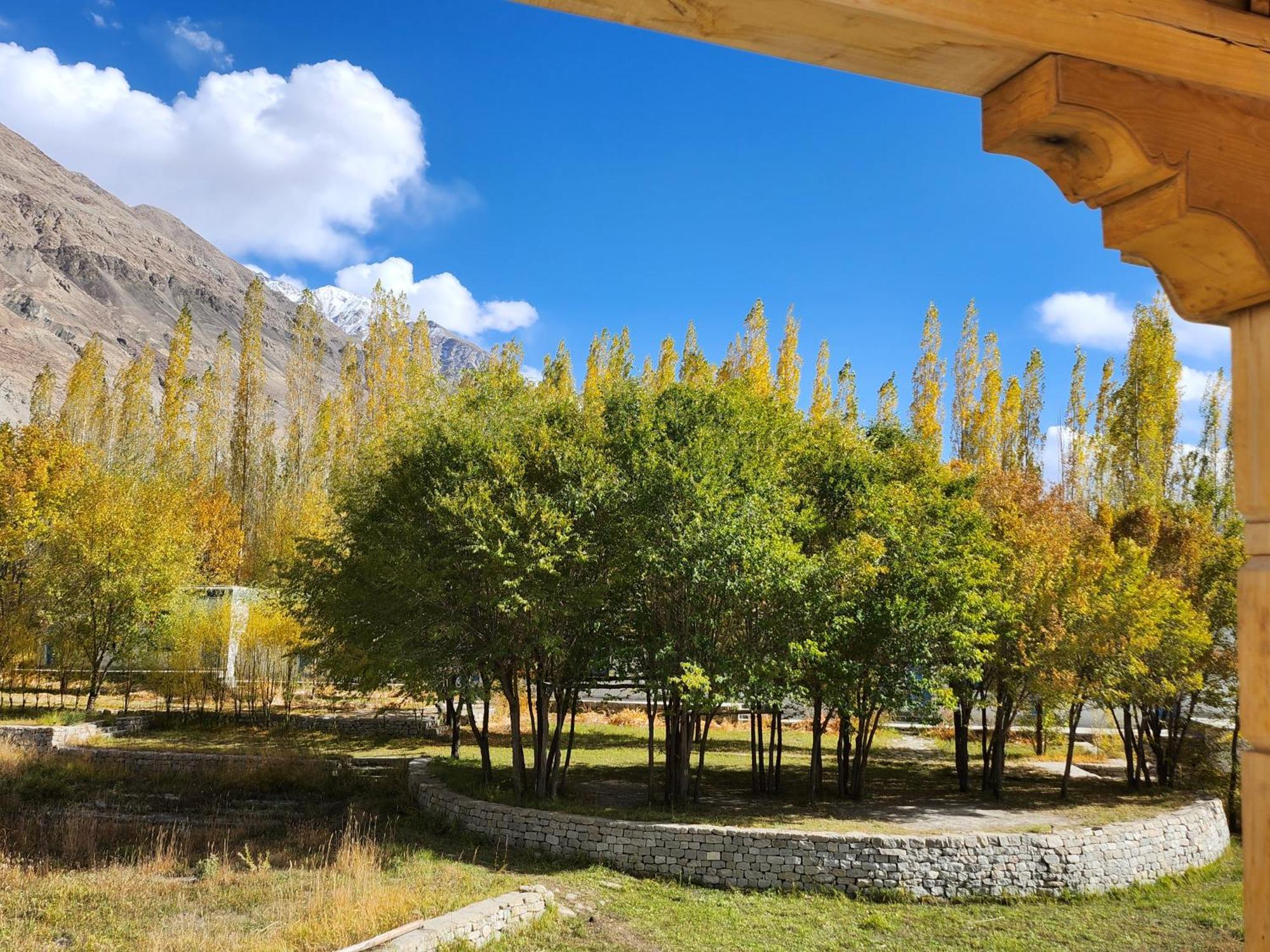 Lharimo Hotel Leh - Ladakh Εξωτερικό φωτογραφία